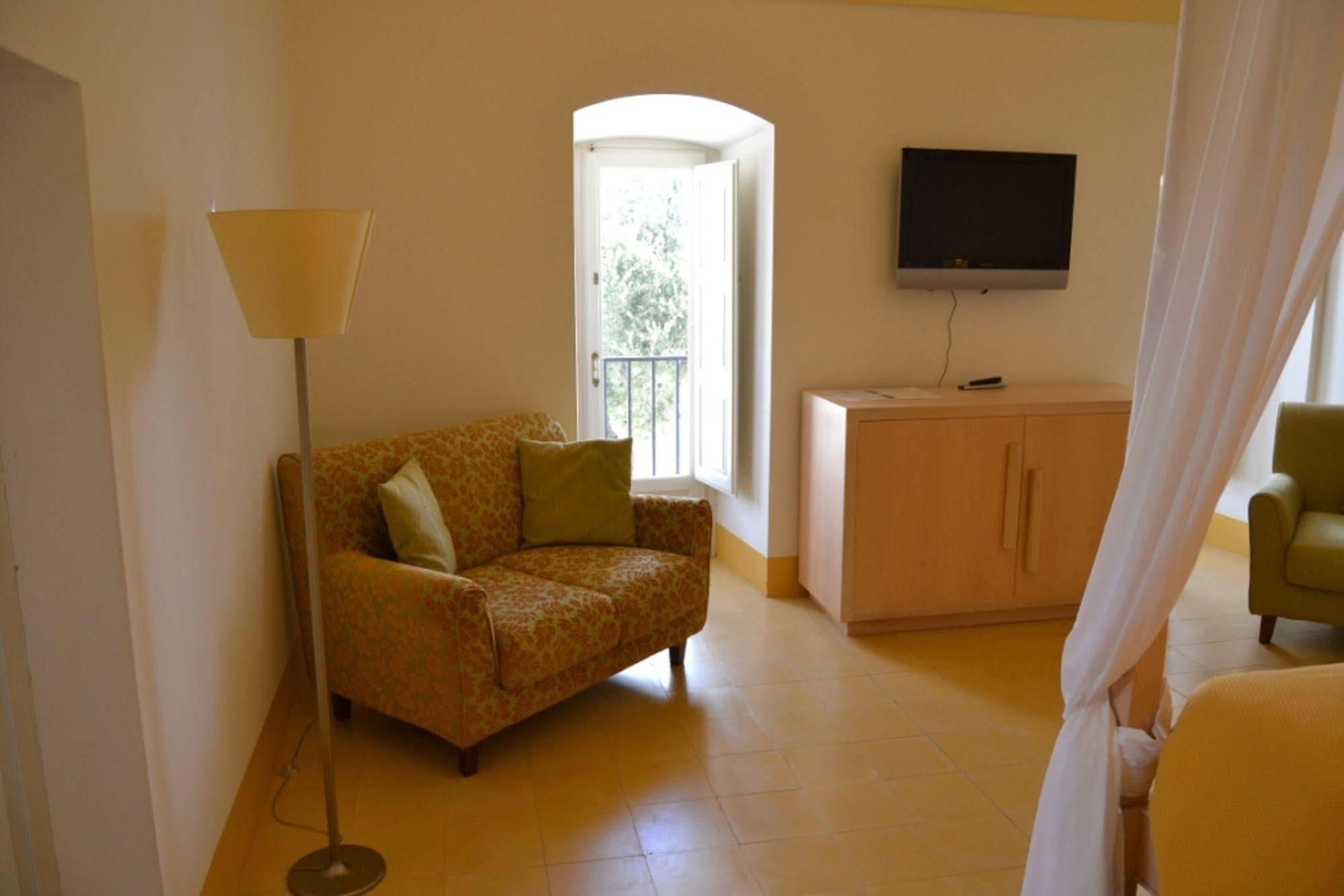 Relais Masseria Villa Cenci Cisternino Eksteriør billede